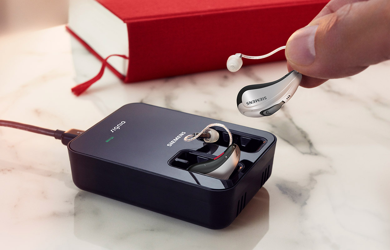 Cellion-primax_facelift_charger-on-table_1248x800px